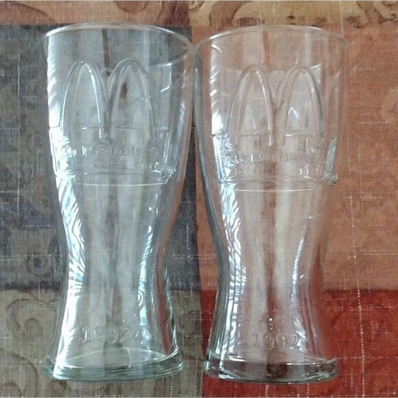 Vintage 1992 Set of 2 McDonald's Clear Fountain Coke Glasses - Picture 3 of 17